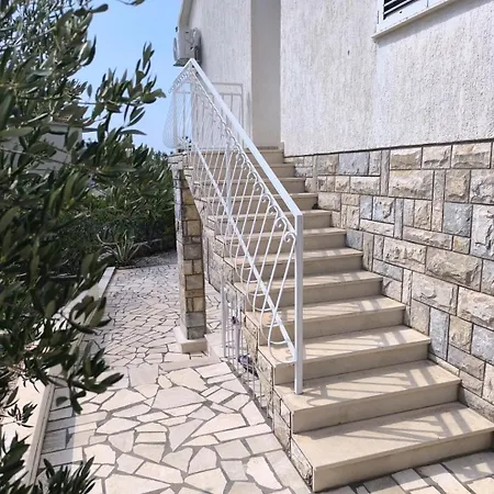 Apartment Apartments With Parking Space Primosten - 27866